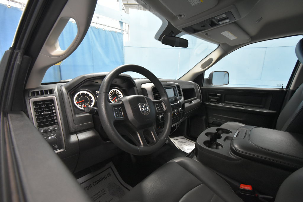 Used 2024 RAM 1500 Tradesman w/ Trailer Tow Group AWD/4WD image 2