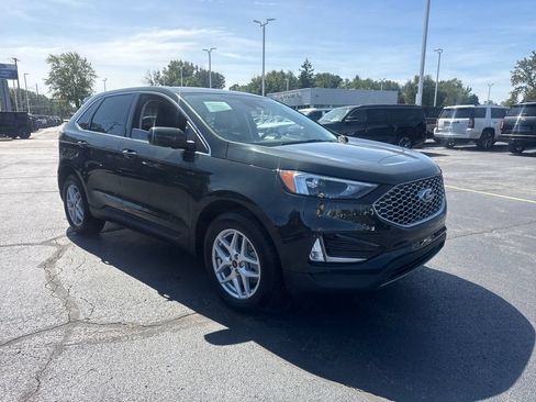 Used 2024 Ford Edge SEL w/ Convenience Package AWD/4WD image 4
