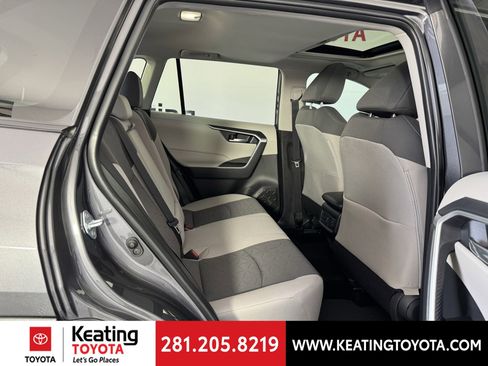 Used 2025 Toyota RAV4 XLE w/ Convenience Package FWD image 18