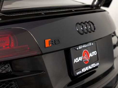 Used 2012 Audi R8 V10 AWD/4WD image 12
