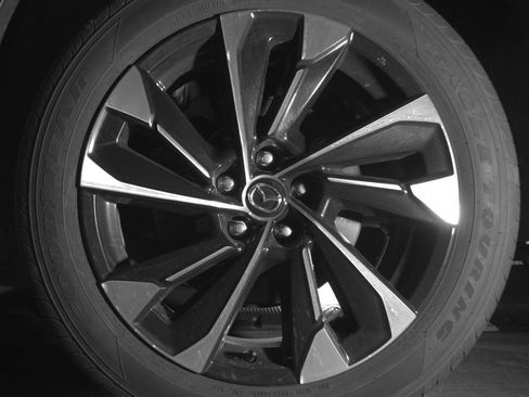 Used 2025 MAZDA CX-50 2.5 Hybrid w/ Premium Plus Pkg image 14