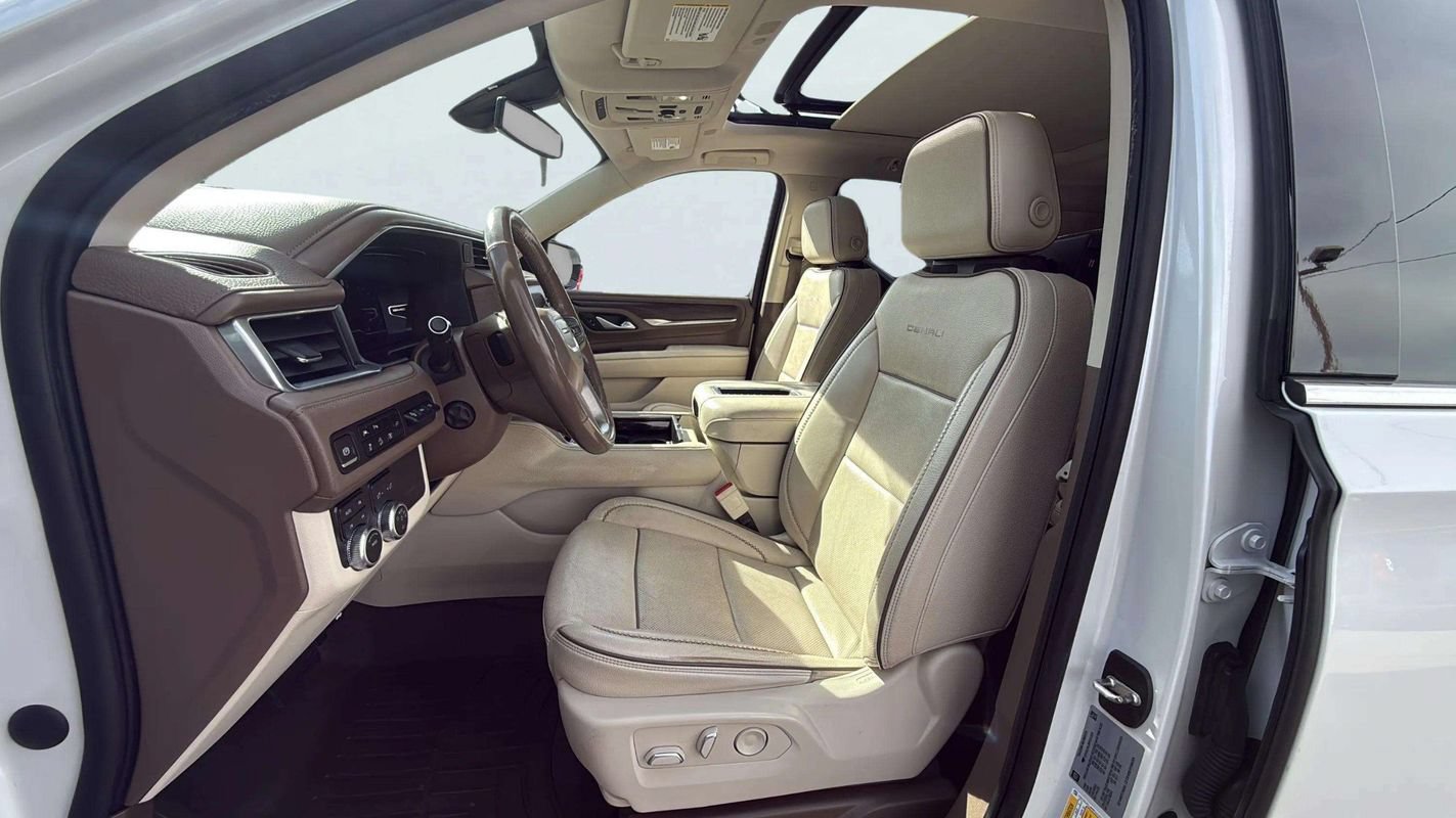 Used 2022 GMC Yukon XL Denali AWD/4WD image 20