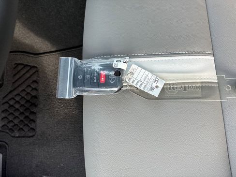 New 2026 Toyota Camry SE image 44