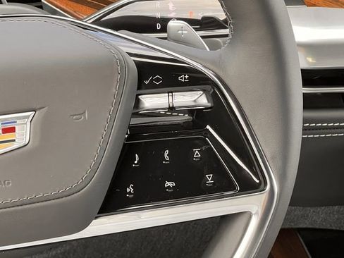 Certified 2026 Cadillac Escalade Platinum Sport w/ LPO, ONYX Package image 15