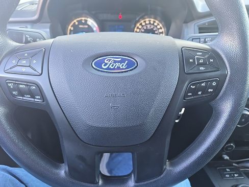 Used 2019 Ford Ranger XL w/ Equipment Group 101A Mid image 5