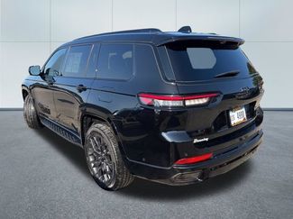 Used 2025 Jeep Grand Cherokee L Summit w/ Advanced Protech Group IV AWD/4WD video 2