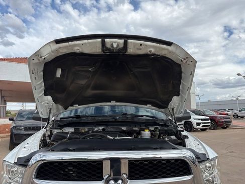 Used 2018 RAM 2500 Tradesman w/ Chrome Appearance Group AWD/4WD image 44