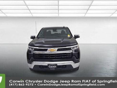Used 2025 Chevrolet Silverado 1500 LT image 5
