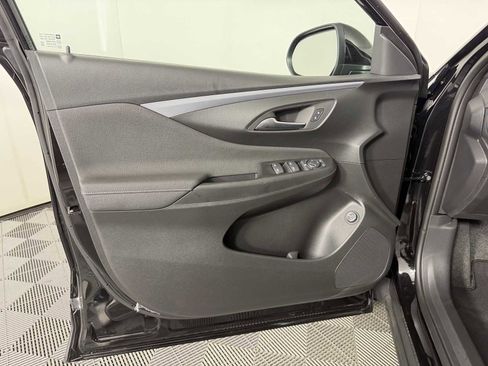 New 2026 Buick Envista Preferred w/ Convenience II Package FWD image 8