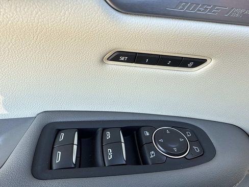 New 2026 Cadillac XT5 Premium Luxury image 19