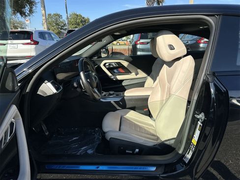 Used 2023 BMW 230i xDrive Coupe image 2