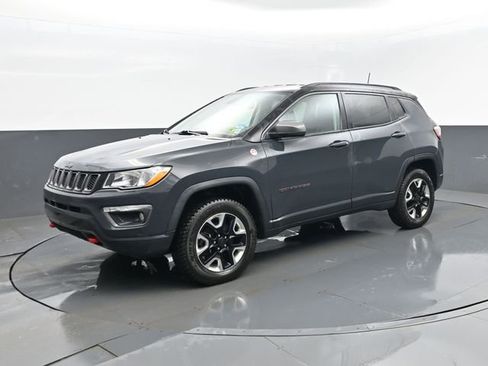 Used 2018 Jeep Compass Trailhawk w/ Navigation Group image 1