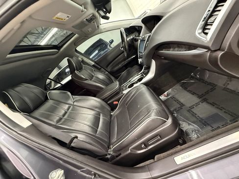 Used 2018 Acura TLX w/ Technology Package FWD image 23