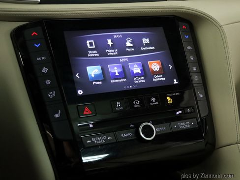 Used 2019 INFINITI QX50 Essential w/ Premium Heat Package image 21