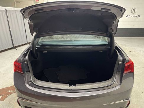 Used 2018 Acura TLX w/ Technology Package FWD image 19
