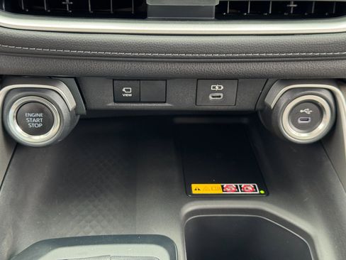 Used 2024 Toyota Grand Highlander Platinum image 30