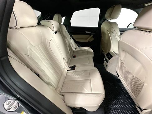 Used 2022 Audi Q5 2.0T Premium Plus image 27