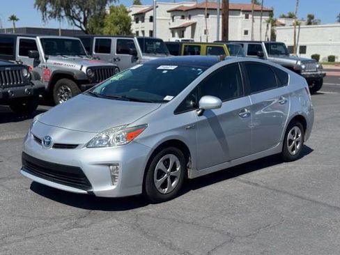 Used 2015 Toyota Prius Persona Series image 7
