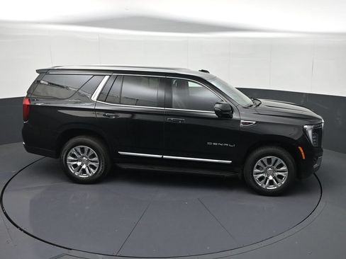Used 2025 GMC Yukon Denali AWD/4WD image 28