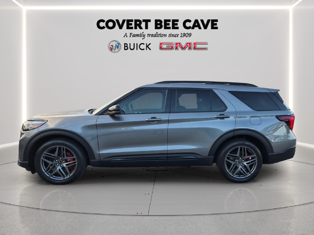 Used 2025 Ford Explorer ST AWD/4WD image 4