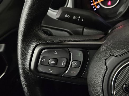Used 2026 Jeep Wrangler Sport AWD/4WD image 19