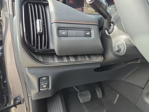New 2026 Nissan Armada PRO-4X AWD/4WD image 19