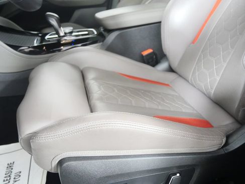 Used 2025 BMW X4 M w/ Competition Package AWD/4WD image 11