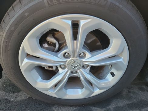 Used 2025 Honda Accord LX image 6