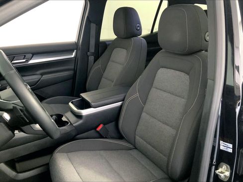 Used 2025 GMC Terrain Elevation AWD/4WD image 22