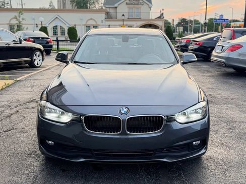 Used 2016 BMW 320i xDrive Sedan AWD/4WD image 2