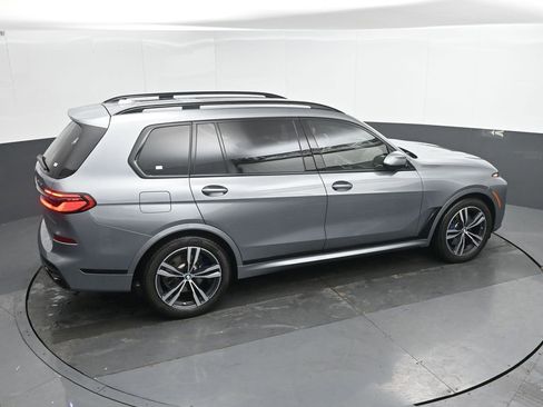 Used 2024 BMW X7 xDrive40i w/ M Sport Package image 33