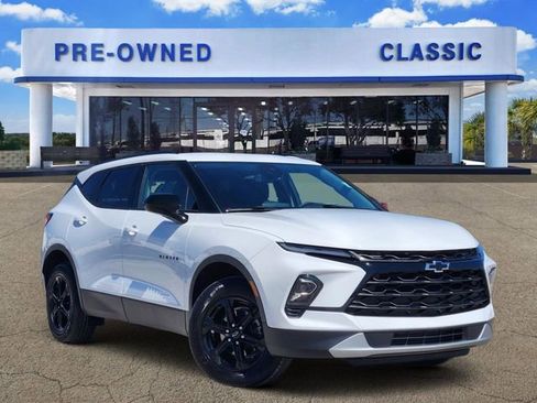 Used 2023 Chevrolet Blazer LT w/ Convenience Package image 1