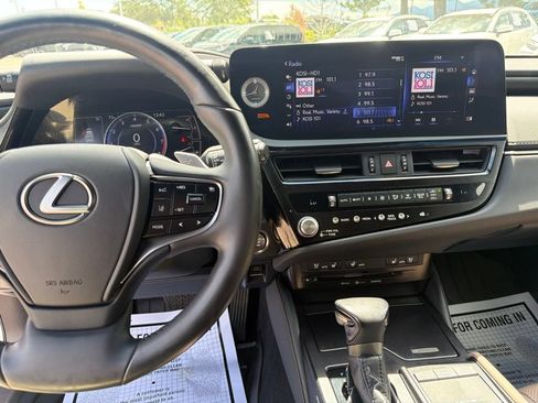 Used 2022 Lexus ES 350 w/ Premium Package FWD image 28