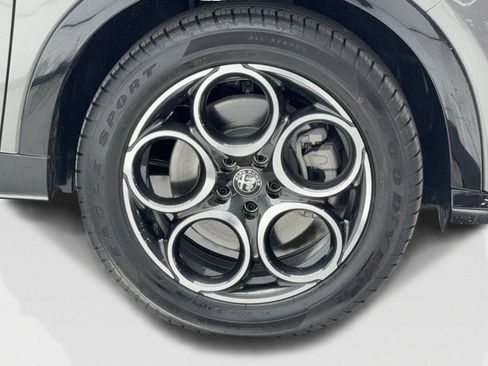 New 2025 Alfa Romeo Tonale w/ Premium Package AWD/4WD image 49