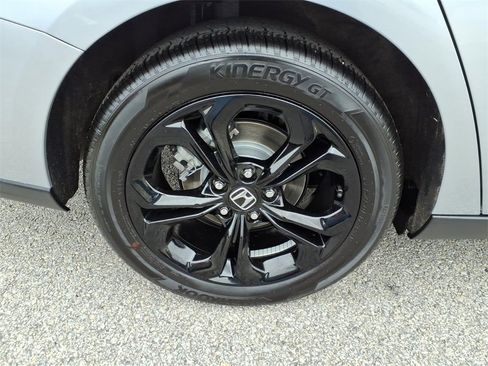 Certified 2025 Honda Accord SE image 11