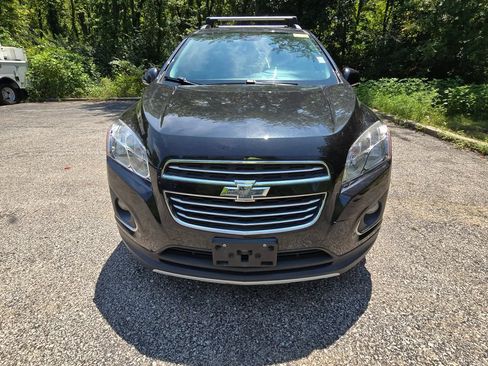Used 2016 Chevrolet Trax LTZ w/ Midnight Edition AWD/4WD image 12