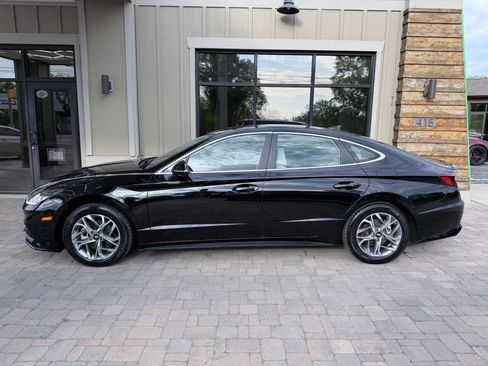 Used 2023 Hyundai Sonata SEL FWD image 3