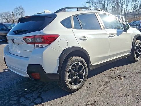 Certified 2023 Subaru Crosstrek 2.0i Premium image 9