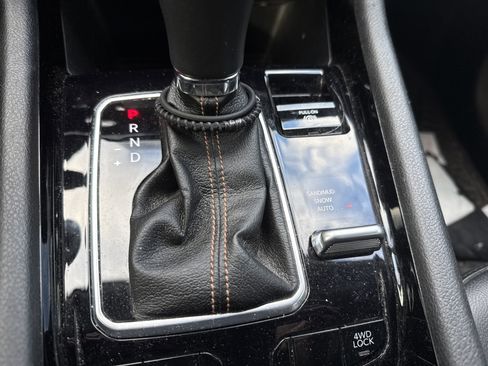 Certified 2022 Jeep Compass Limited w/ Sun and Sound Group image 20