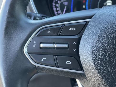 Used 2020 Hyundai Santa Fe Limited image 8