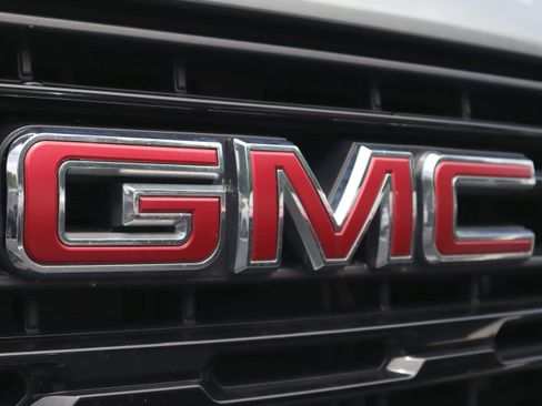 Used 2023 GMC Sierra 1500 Elevation AWD/4WD image 34
