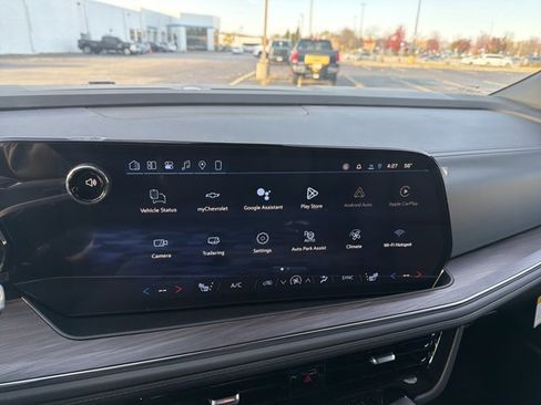 New 2026 Chevrolet Suburban LT w/ Comfort Package image 15