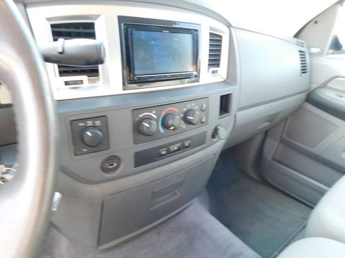 Used 2008 Dodge Ram 2500 Truck SLT w/ Popular Equipment Group AWD/4WD image 32