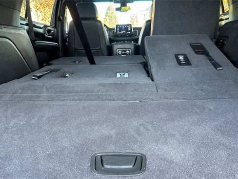 Used 2021 GMC Yukon SLT image 16