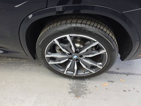 Used 2024 BMW X3 xDrive30i w/ Premium Package image 16