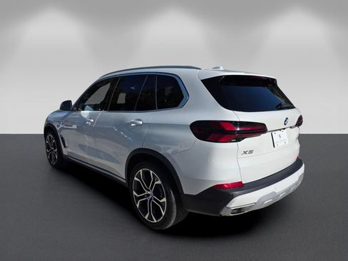 Certified 2024 BMW X5 sDrive40i w/ Premium Package RWD image 6