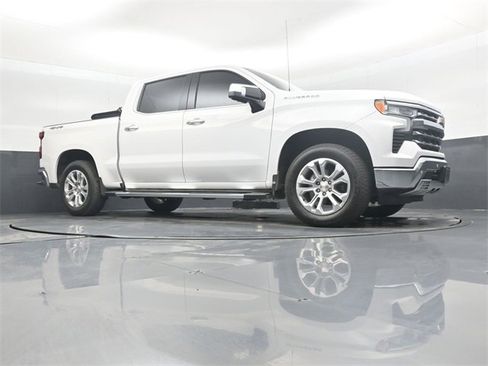 Used 2025 Chevrolet Silverado 1500 LTZ image 37