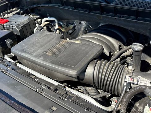 Used 2023 Chevrolet Tahoe LT image 31