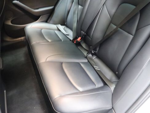 Used 2023 Tesla Model 3 Standard Range image 43