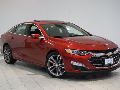 Certified 2023 Chevrolet Malibu LT w/ Driver Confidence Package image 3